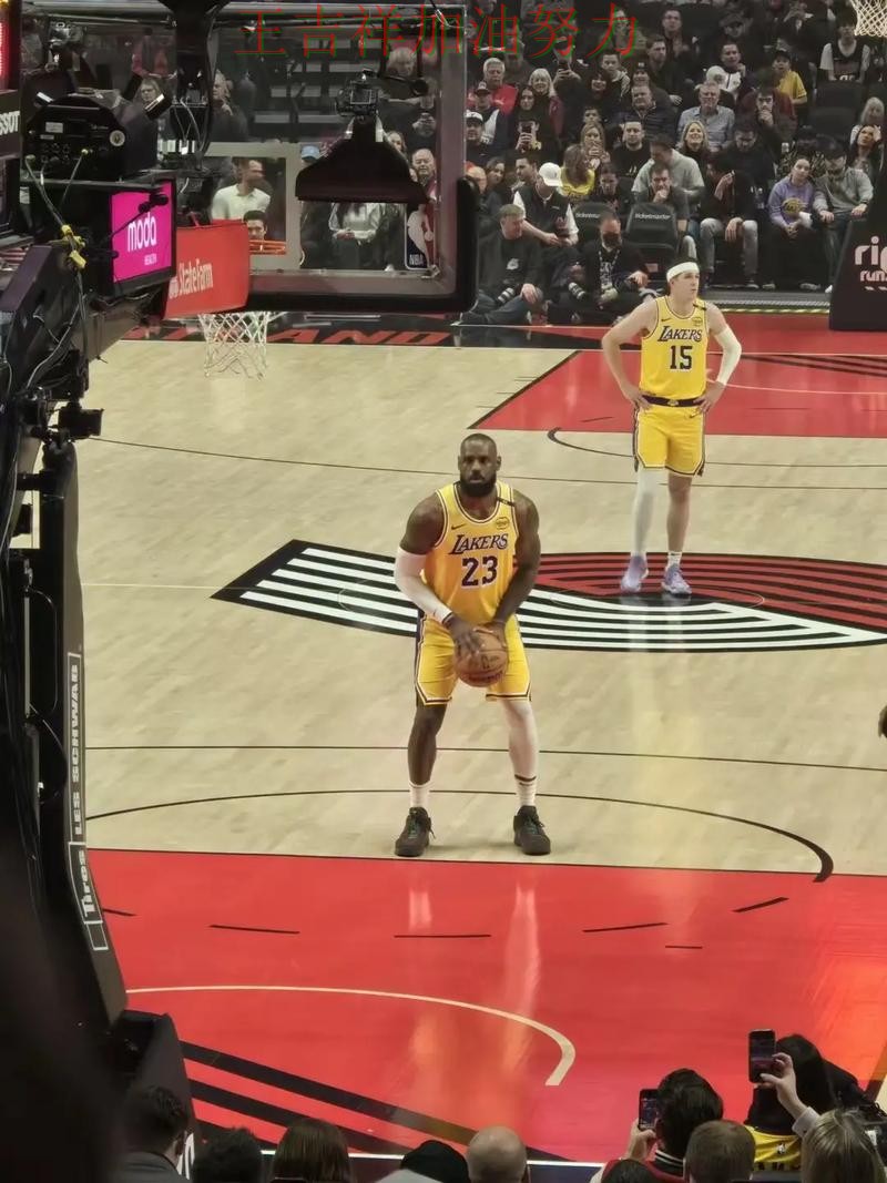 詹姆斯稳定发挥让争冠形势再生变化 防守端问题再次暴露